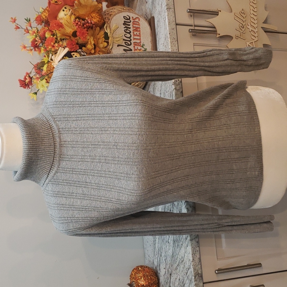 TALBOTS Petites Grey Turtleneck Sweater